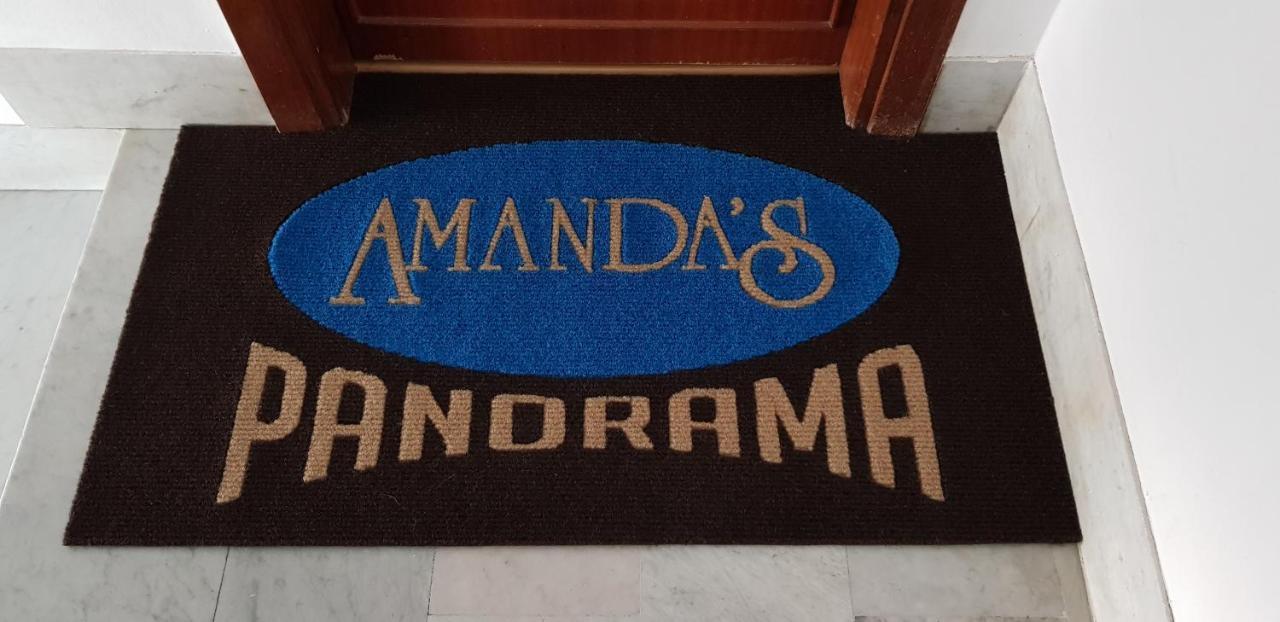 Amanda'S Panorama Apartment Taranto Luaran gambar