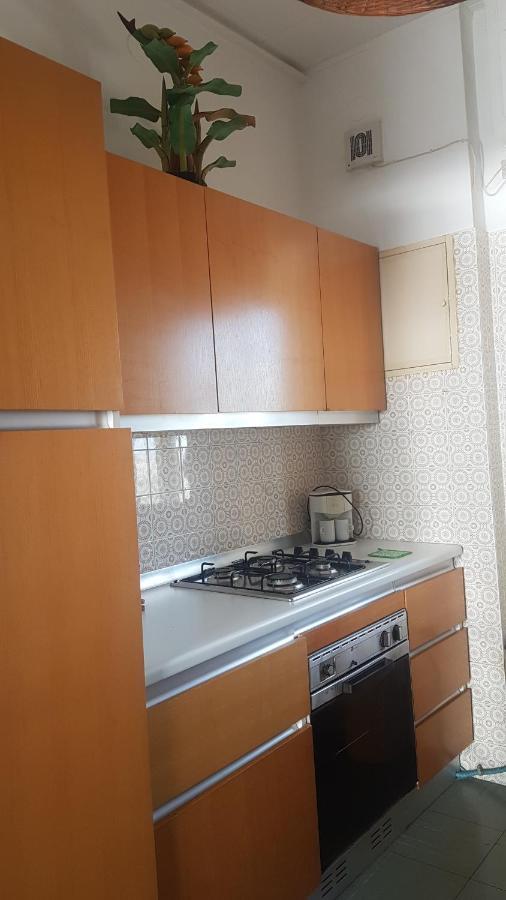 Amanda'S Panorama Apartment Taranto Luaran gambar